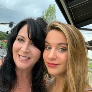 Meet your Posher, Tina